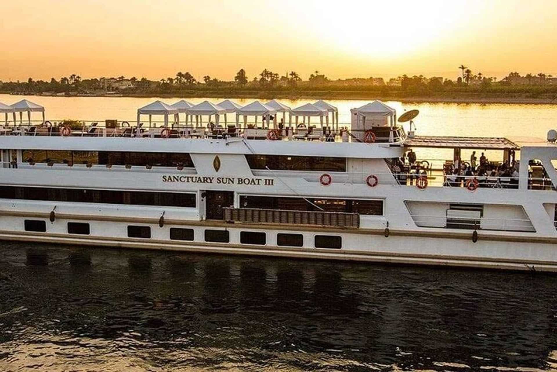7 Day Tour - Nile Cruise and the Red Sea (Hurghada)