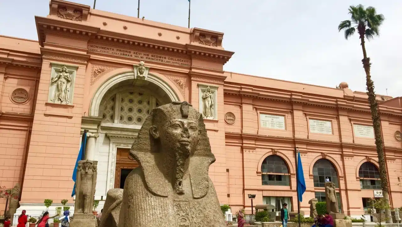 Egyptian Museum, Khan El Khalili &Old Cairo 7 Egyptian Museum
